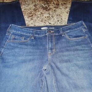 💲15💲Women's Old Navy Pop Icon skinny jeans med-dark wash Size 8 EUC. CLEARANCE